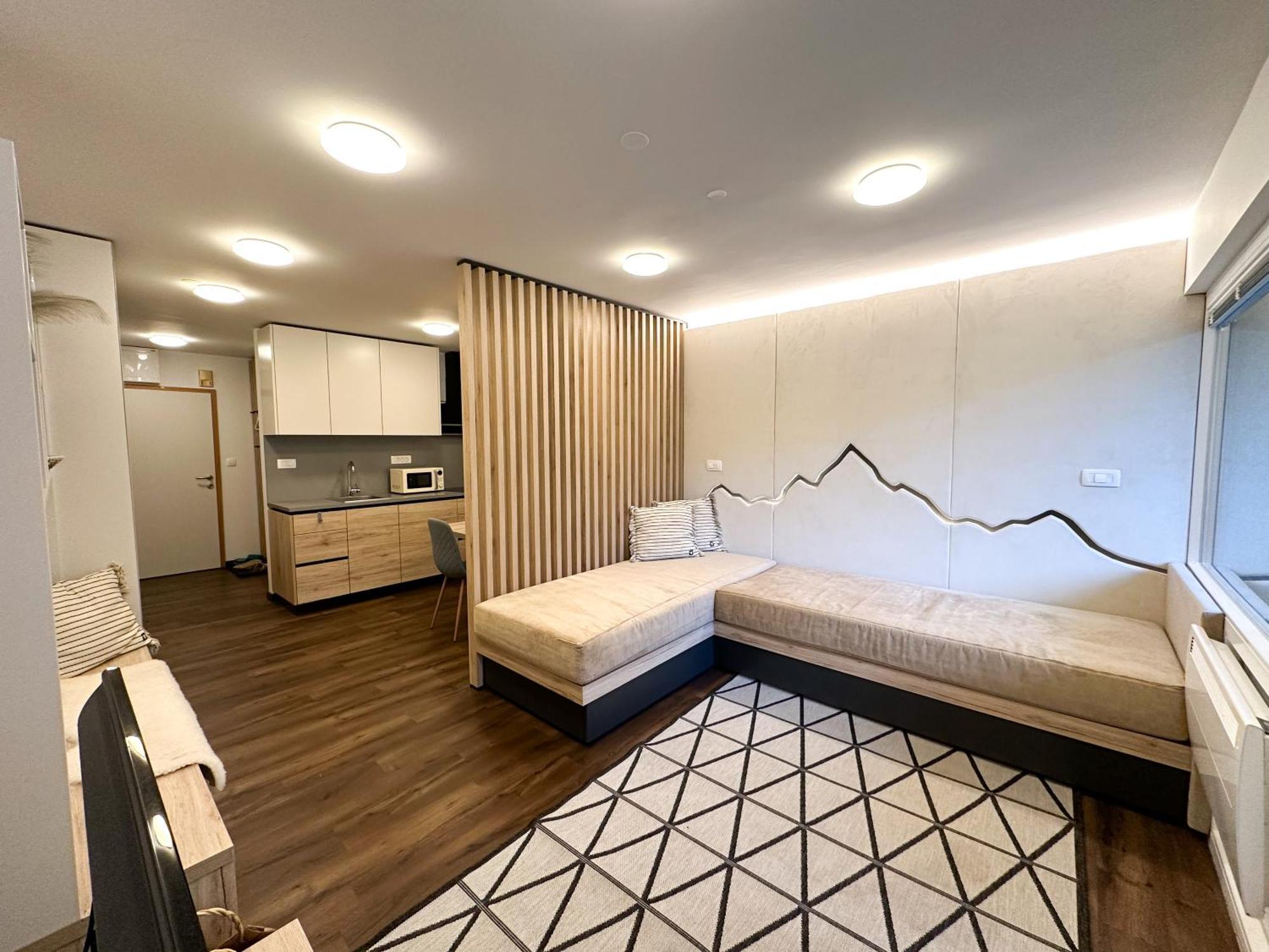 Apartma Prisojnik ครานสกา โกรา ภายนอก รูปภาพ